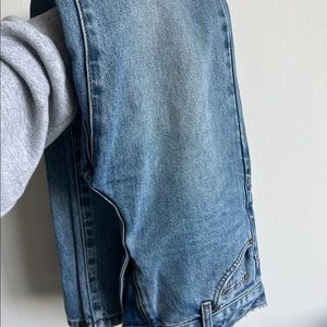 Tobi Straight Jeans